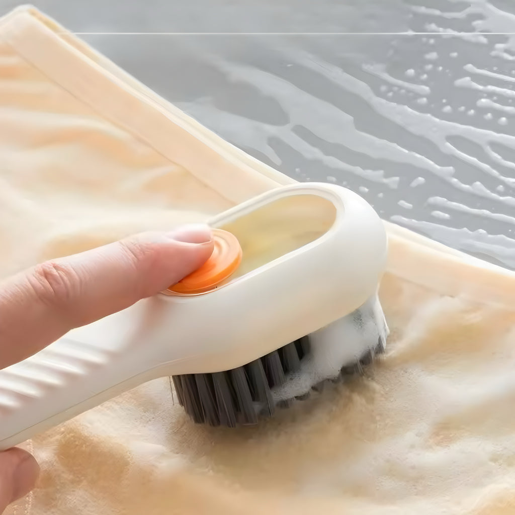 Cepillo Multifuncional para Limpieza de Zapatos con Dispensador de Jabón