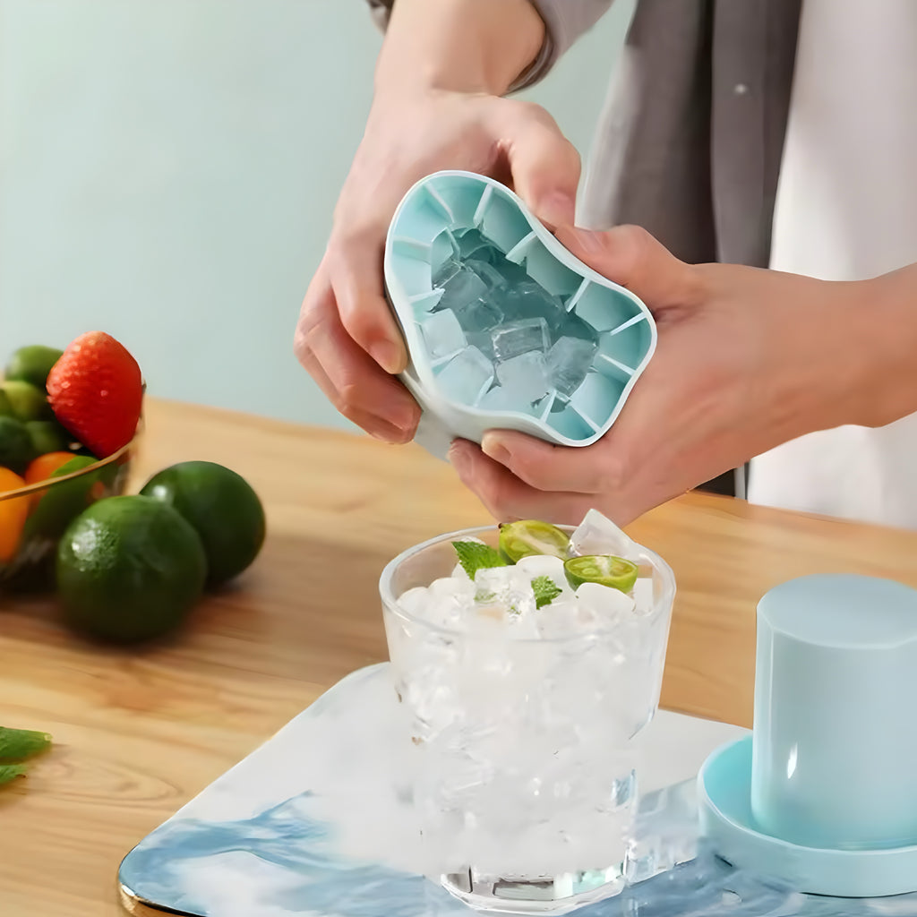 Molde de Silicona para Cubitos de Hielo + Cubitera 2 en 1